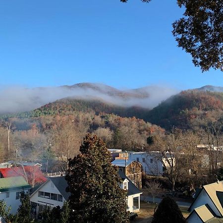 Spring Creek Hotel Hot Springs エクステリア 写真